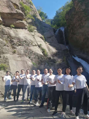 睿寂行大家庭 睿寂行大家庭